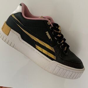 Puma Lol Surprise Women’s Sneakers Size 6C